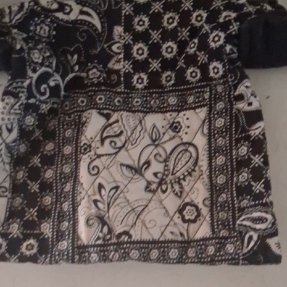 Chic Black & White Patterned Crossbody Bag Small EUC Description - Picture 3 of 6